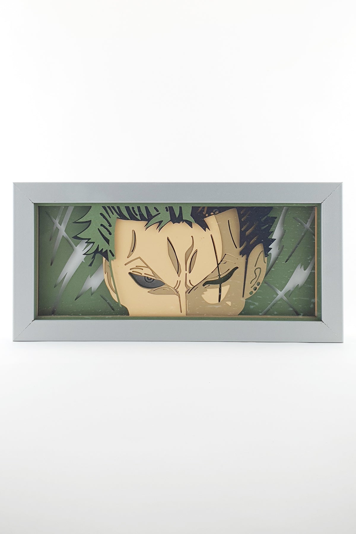 3D Zoro Ahşap Katmanlı Anime Işık Kutusu – LED Dekor & Gece Lambası