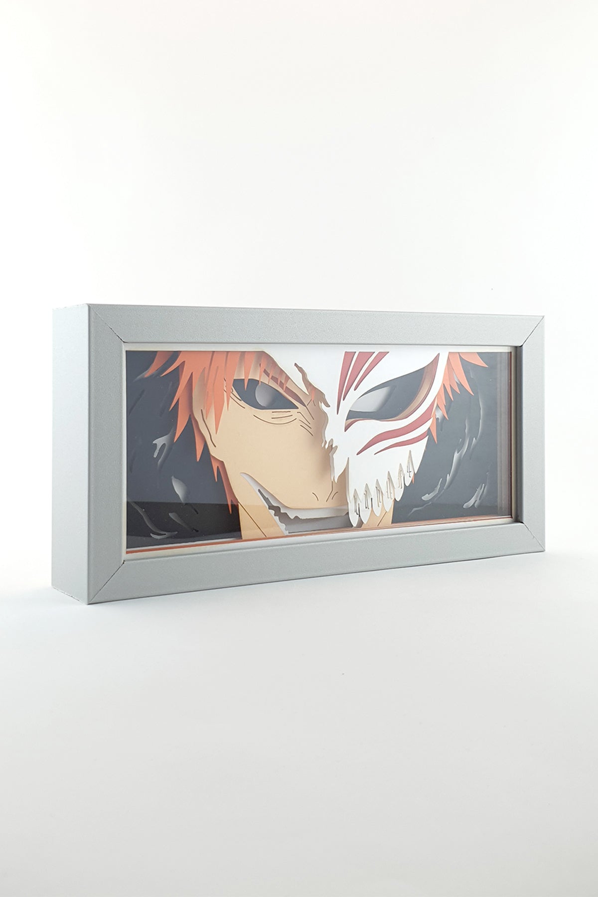 3D Hollow Ichigo Ahşap Katmanlı Anime Işık Kutusu – LED Dekor & Gece Lambası