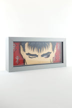 3D Guts Ahşap Katmanlı Anime Işık Kutusu – LED Dekor & Gece Lambası