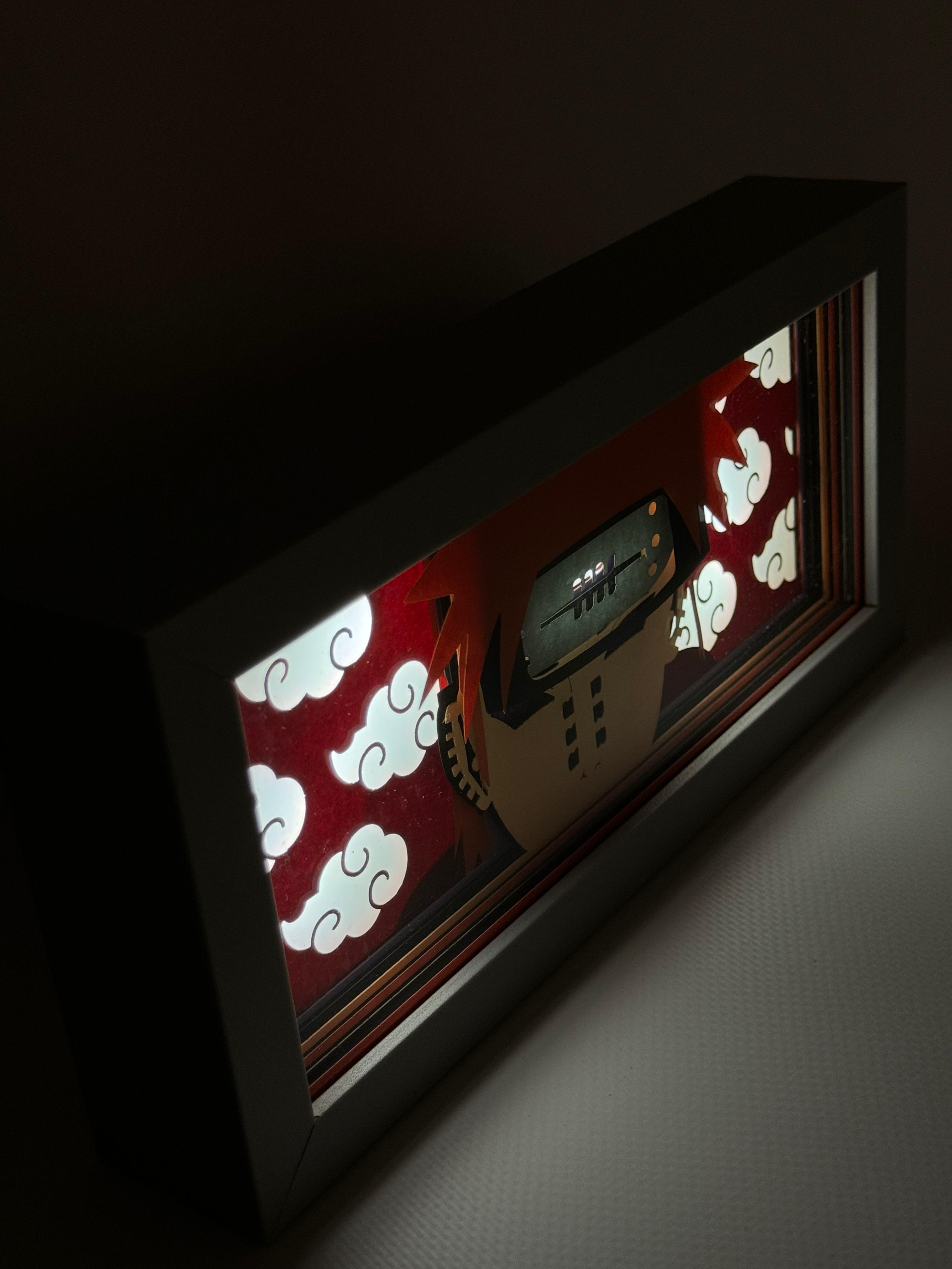 3D Pain Ahşap Katmanlı Anime Işık Kutusu – LED Dekor & Gece Lambası