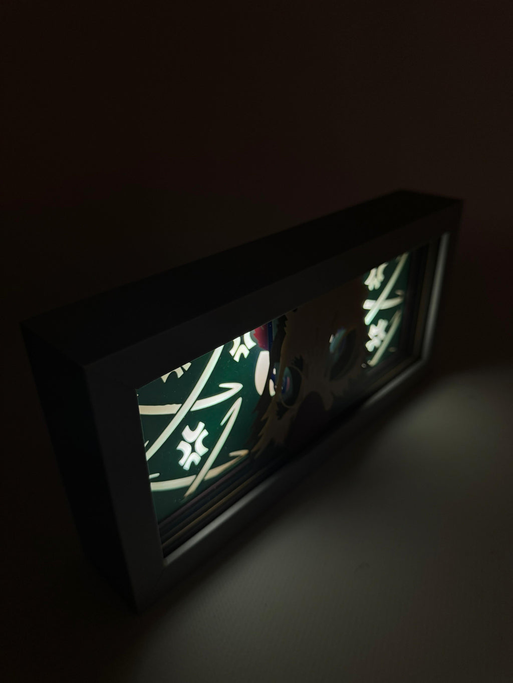 3D Inosuke Ahşap Katmanlı Anime Işık Kutusu – LED Dekor & Gece Lambası